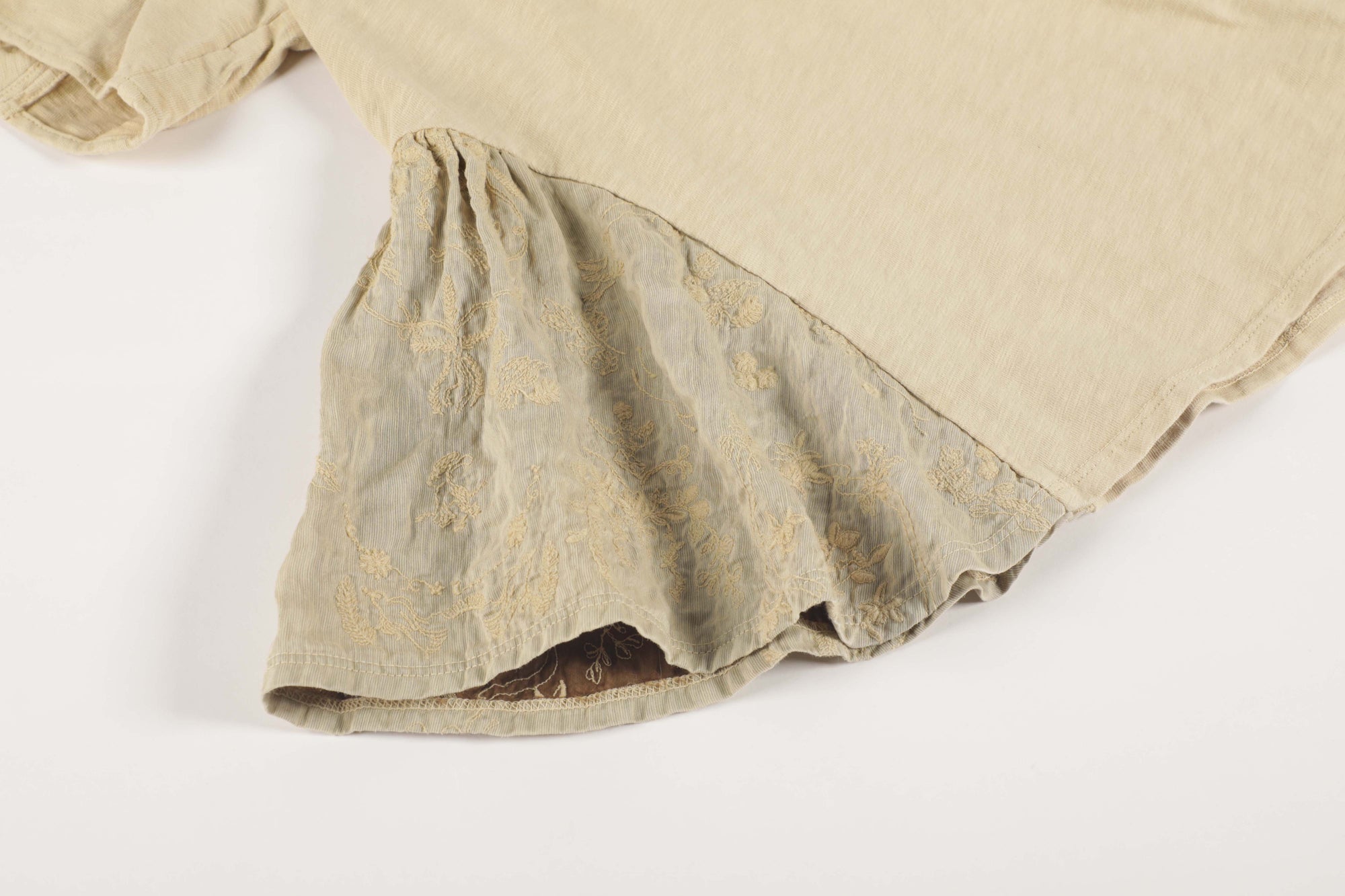 Hindley flare herbal dye top in beige