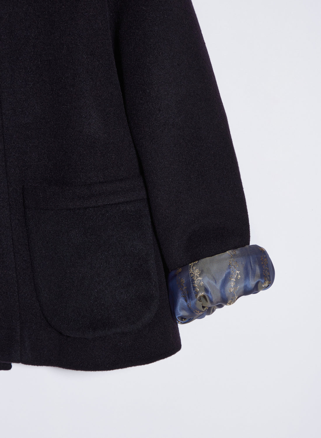 Maida short coat in black