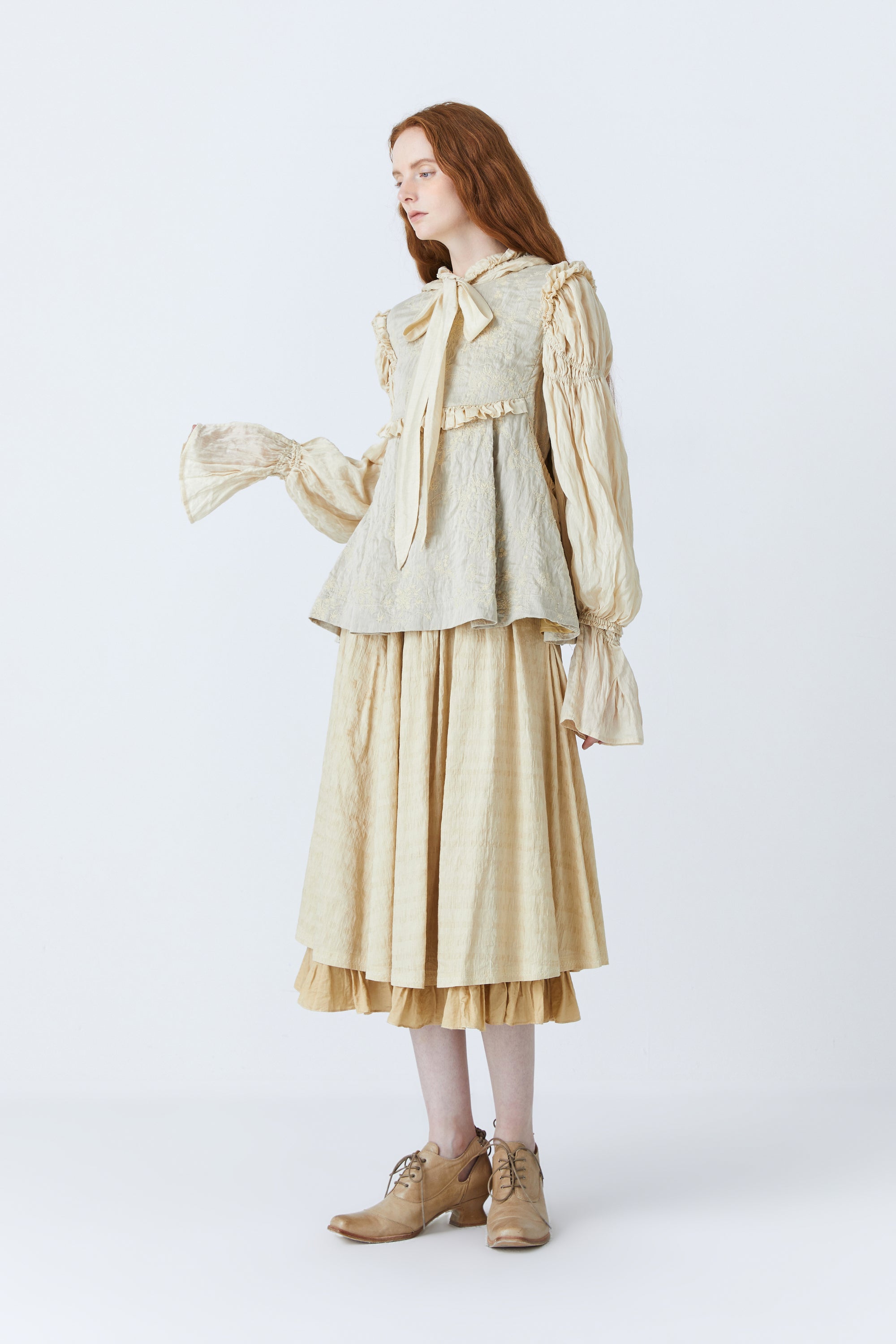 Haline Herbal dye top in beige