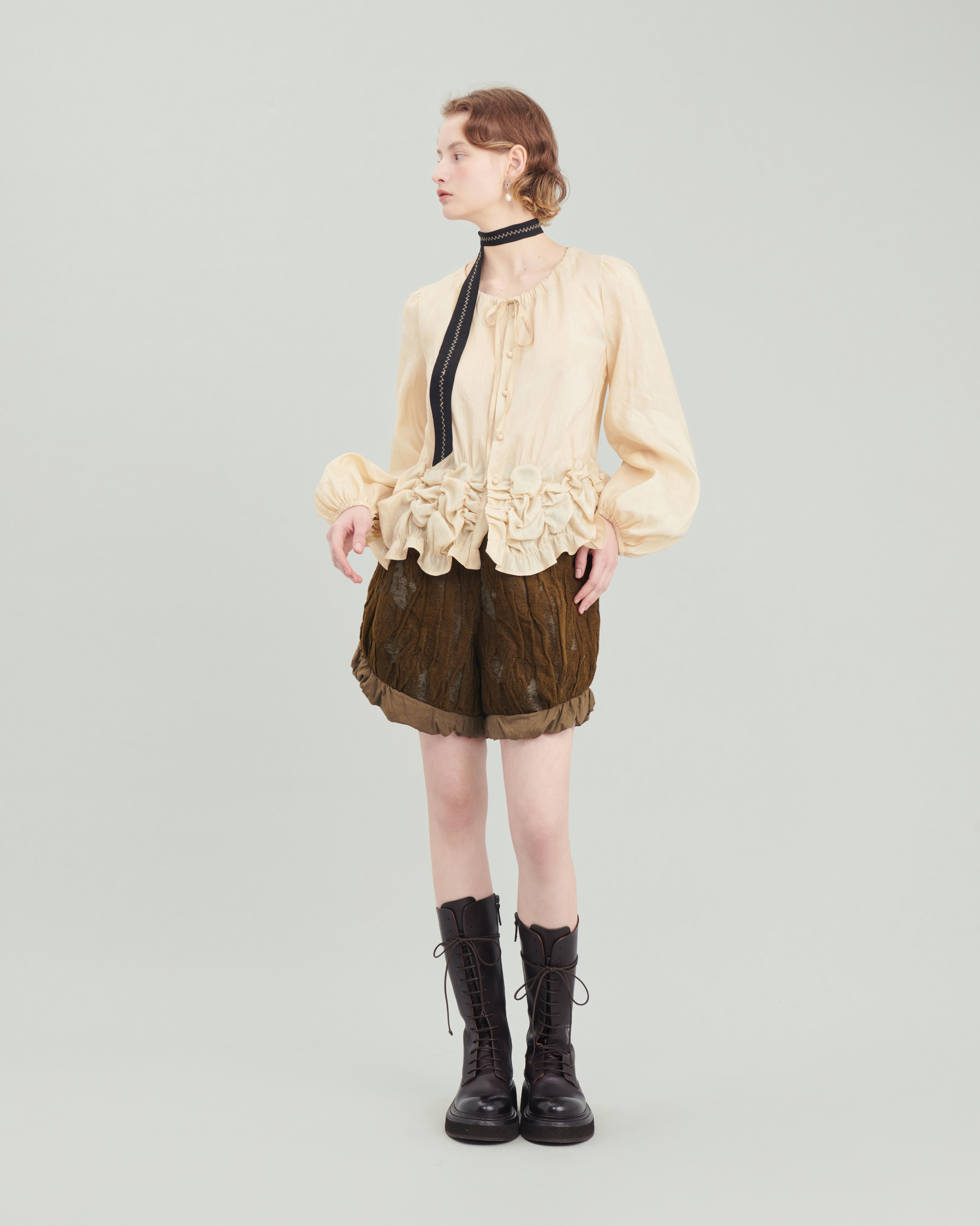 LOOK 46