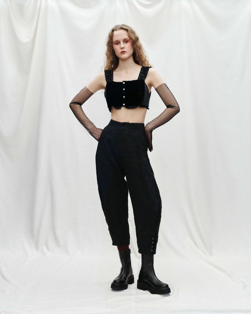 Look 28