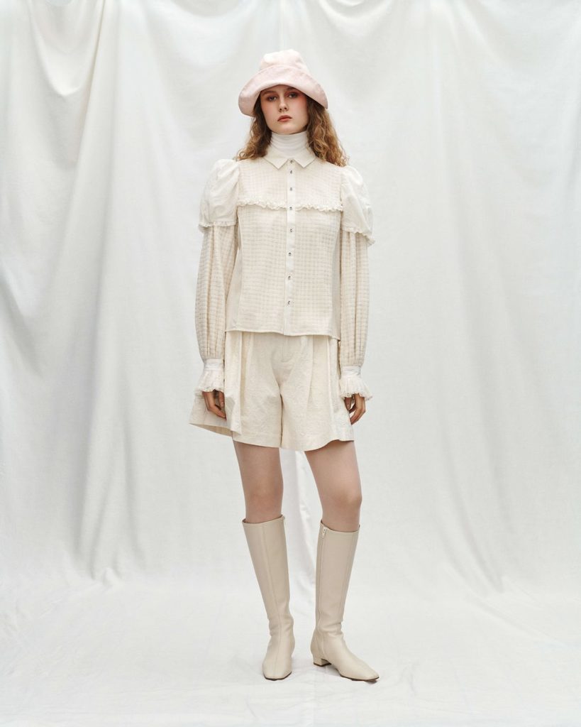 Look 18