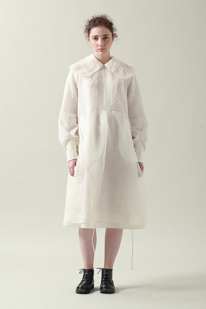 Look 10
