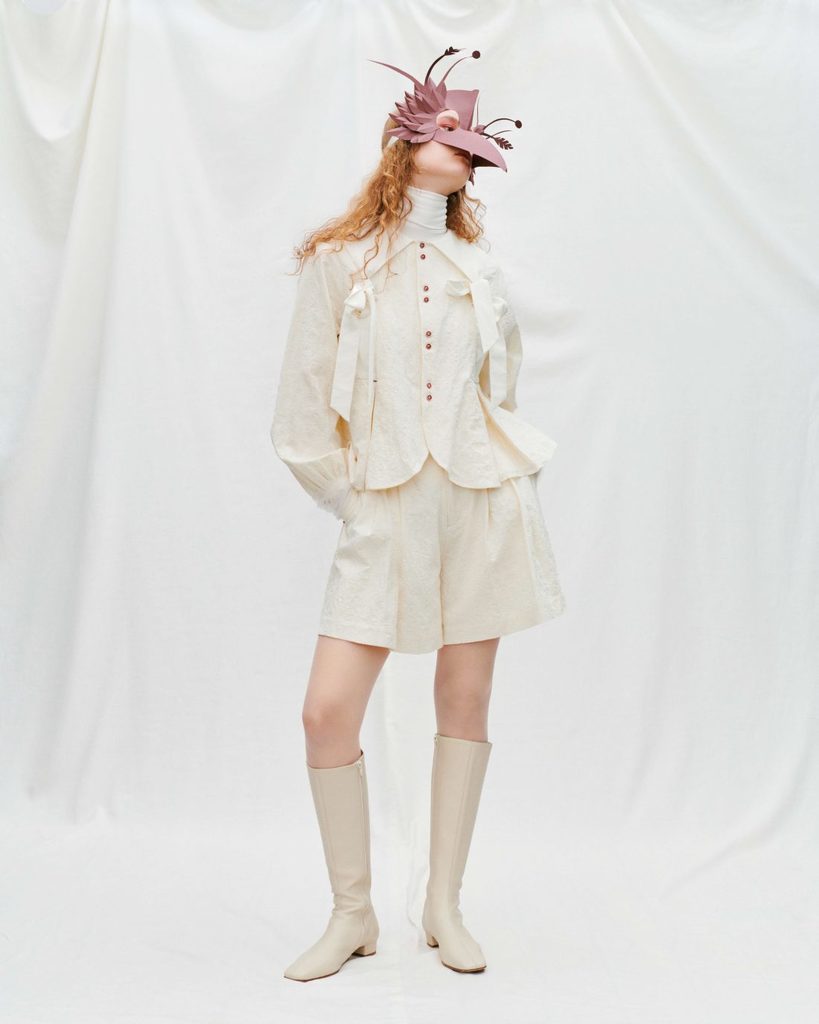 Look 7