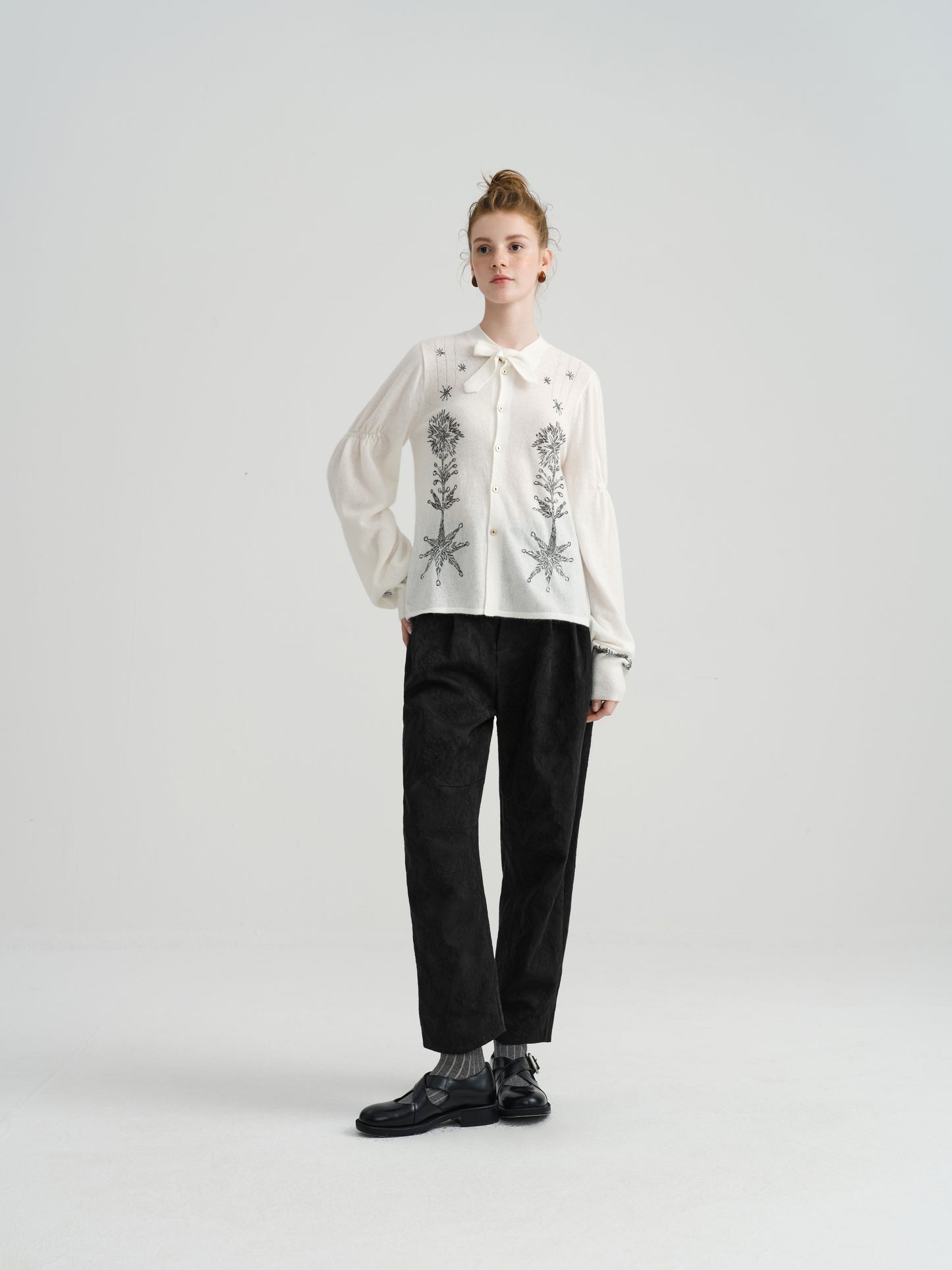 Harune's Bow Cardigan White