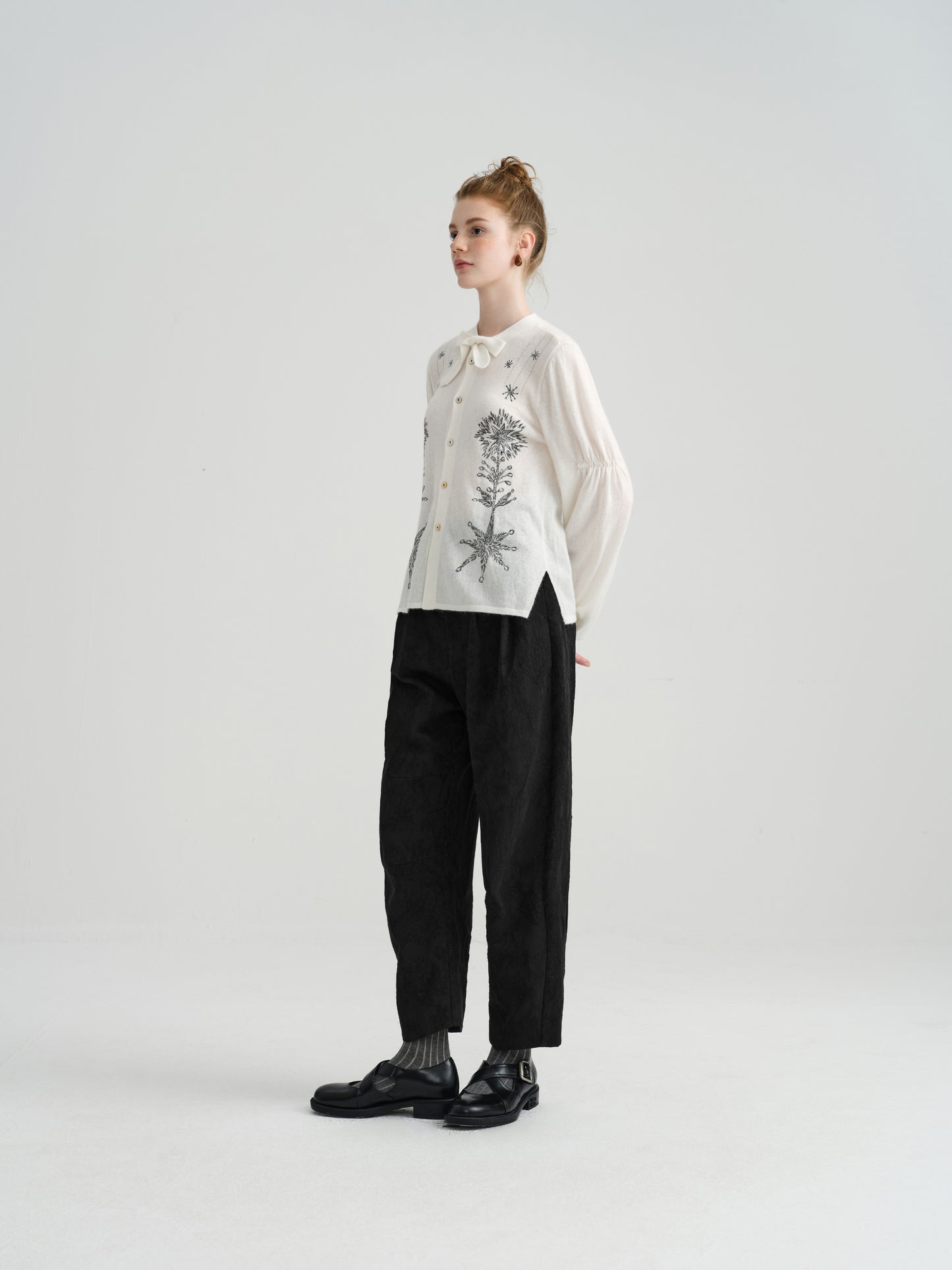 Harune's Bow Cardigan White
