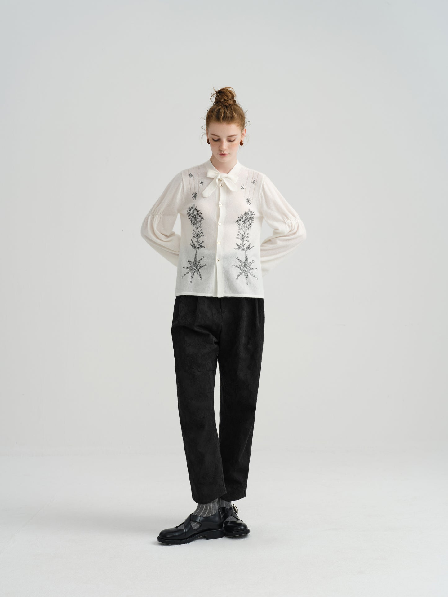Harune's Bow Cardigan White