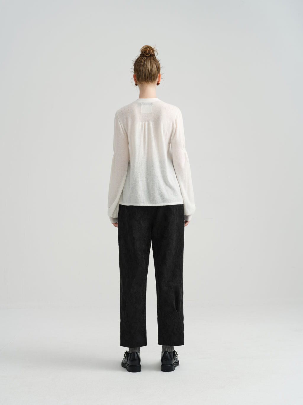Harune's Bow Cardigan White