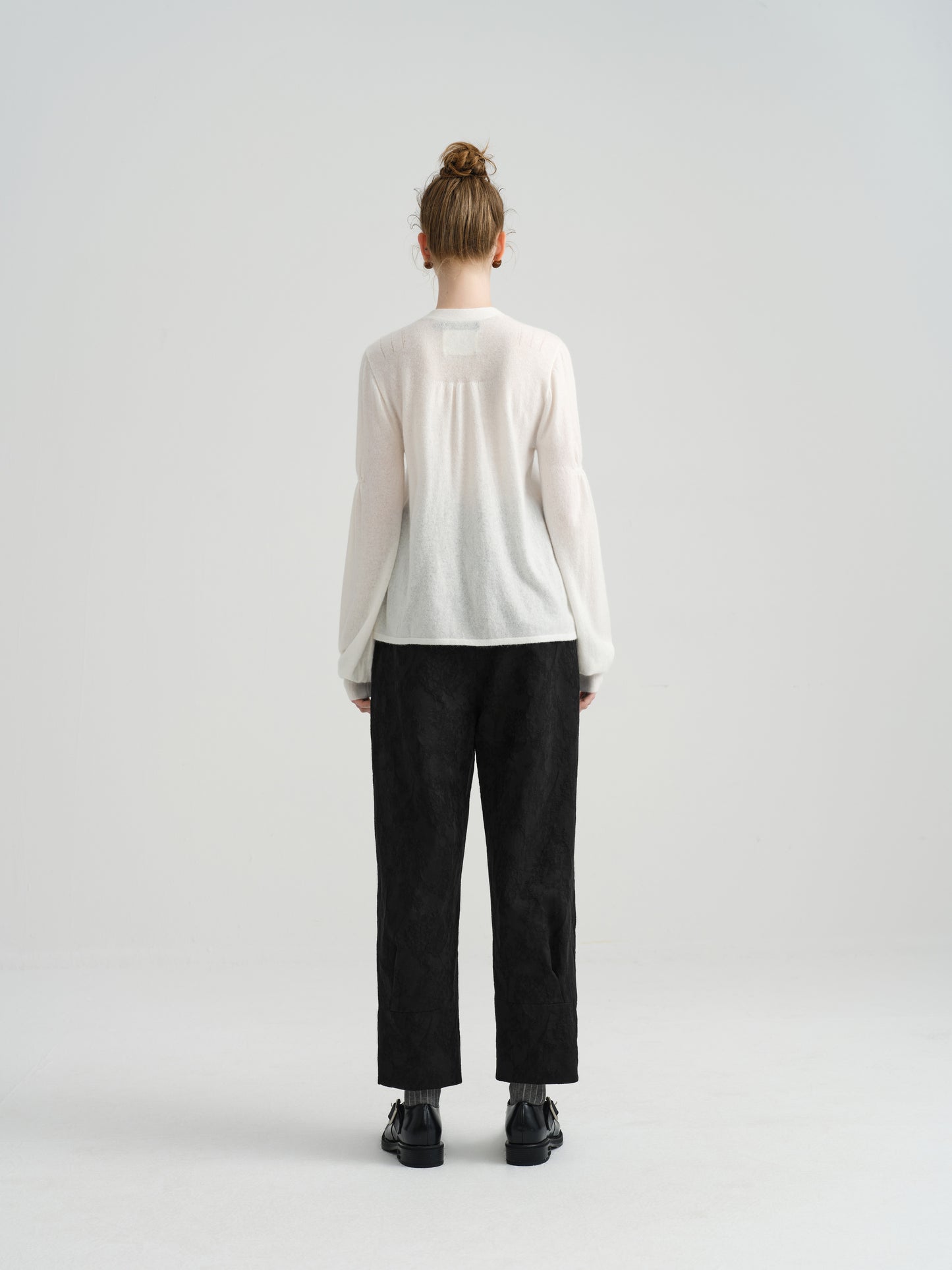 Harune's Bow Cardigan White