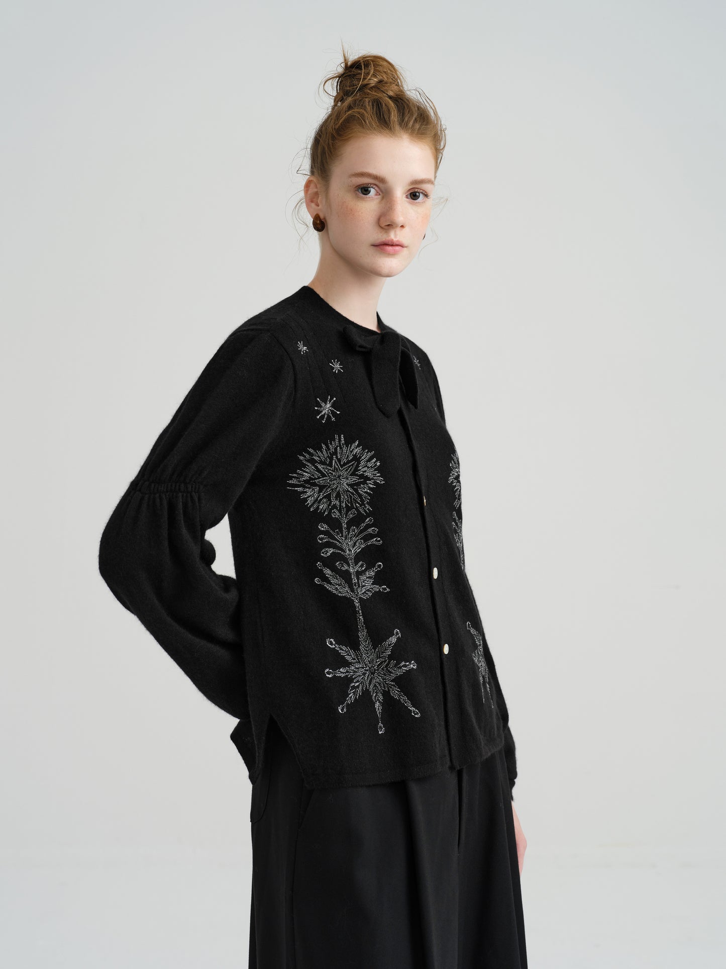 Harune's Bow Cardigan Black