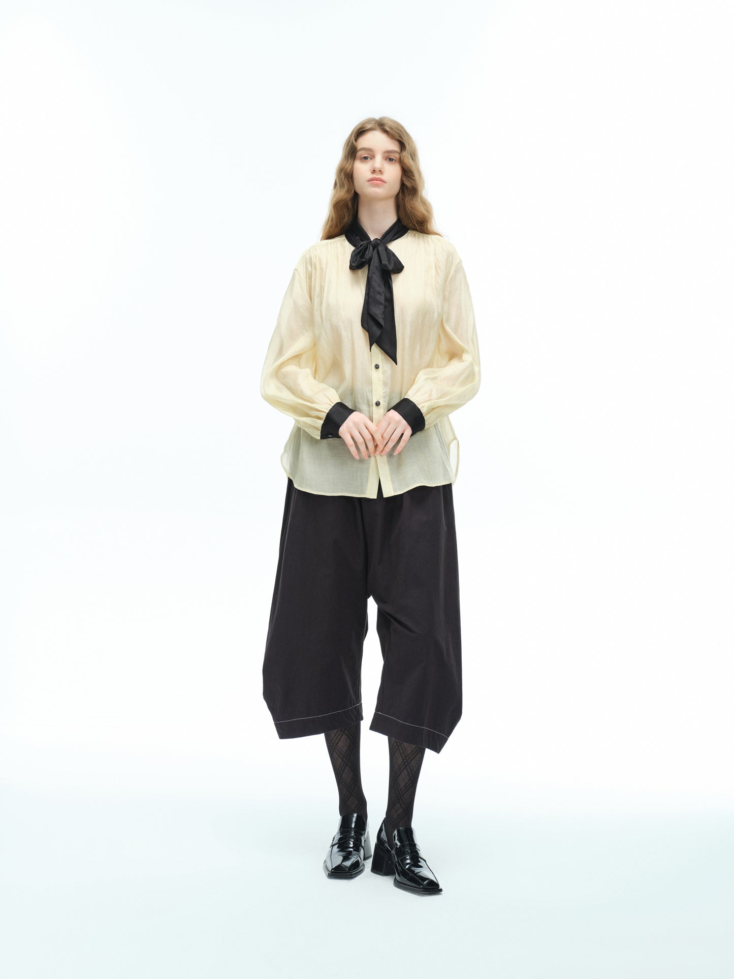 Priscilla blouse