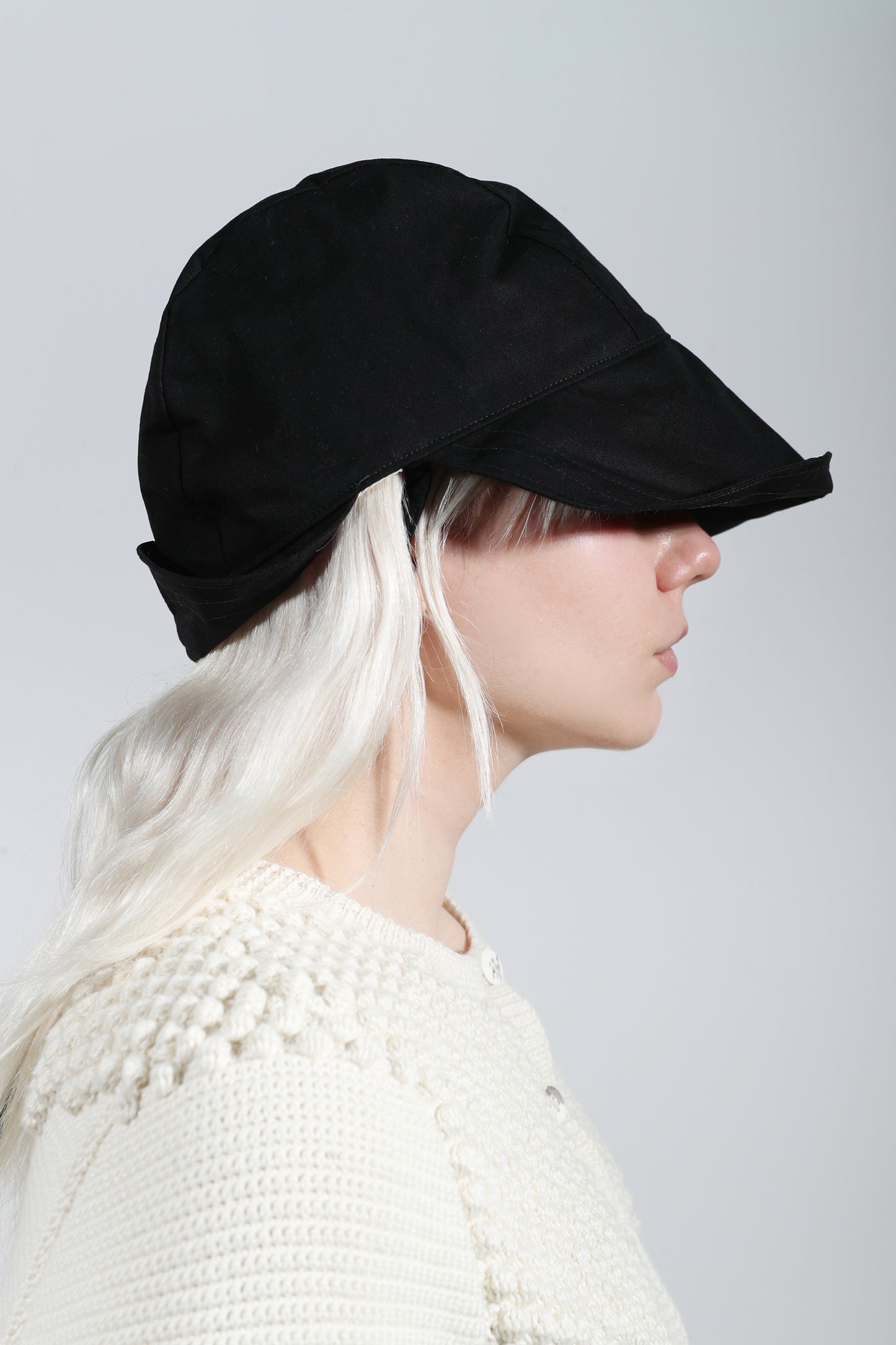 Bonnet Hat - Black