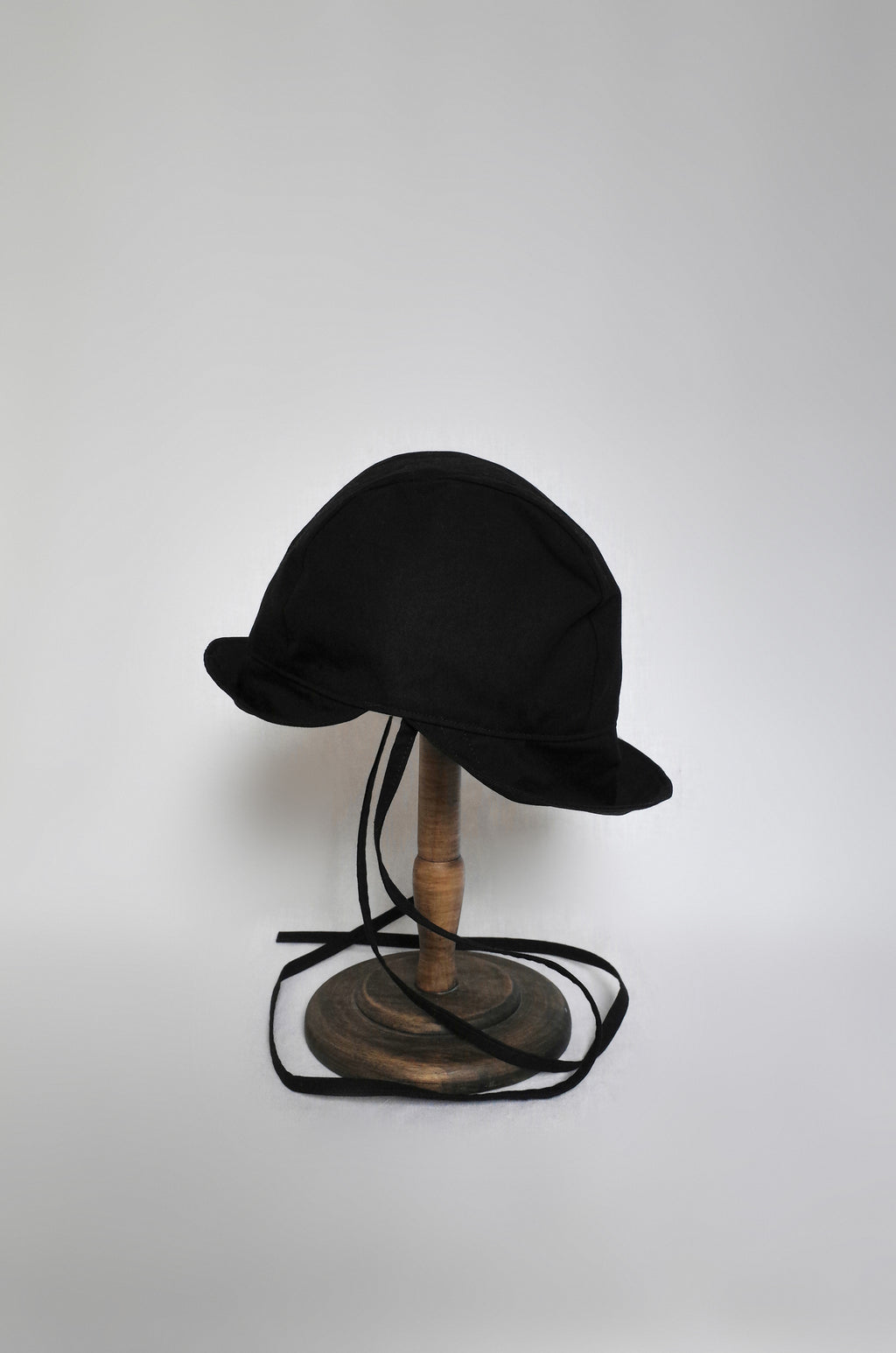 Bonnet Hat - Black
