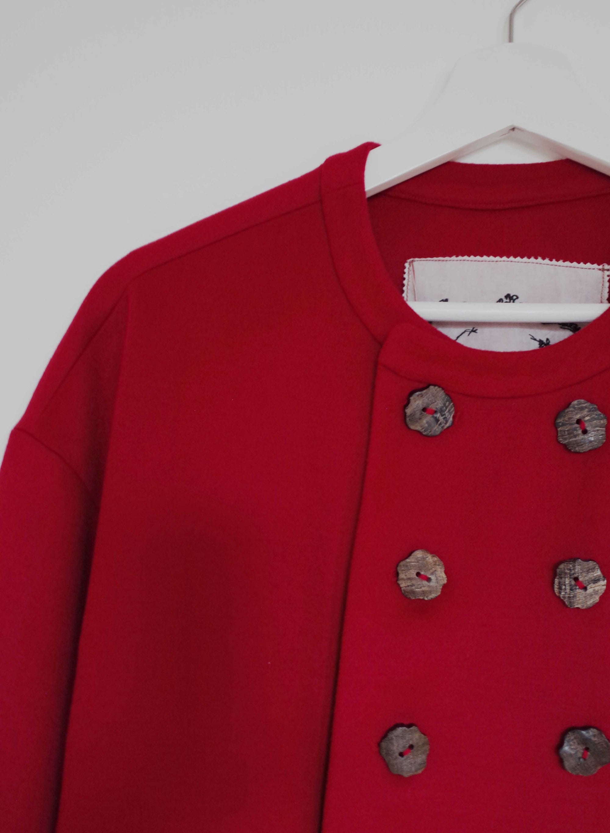 Maida short coat in red