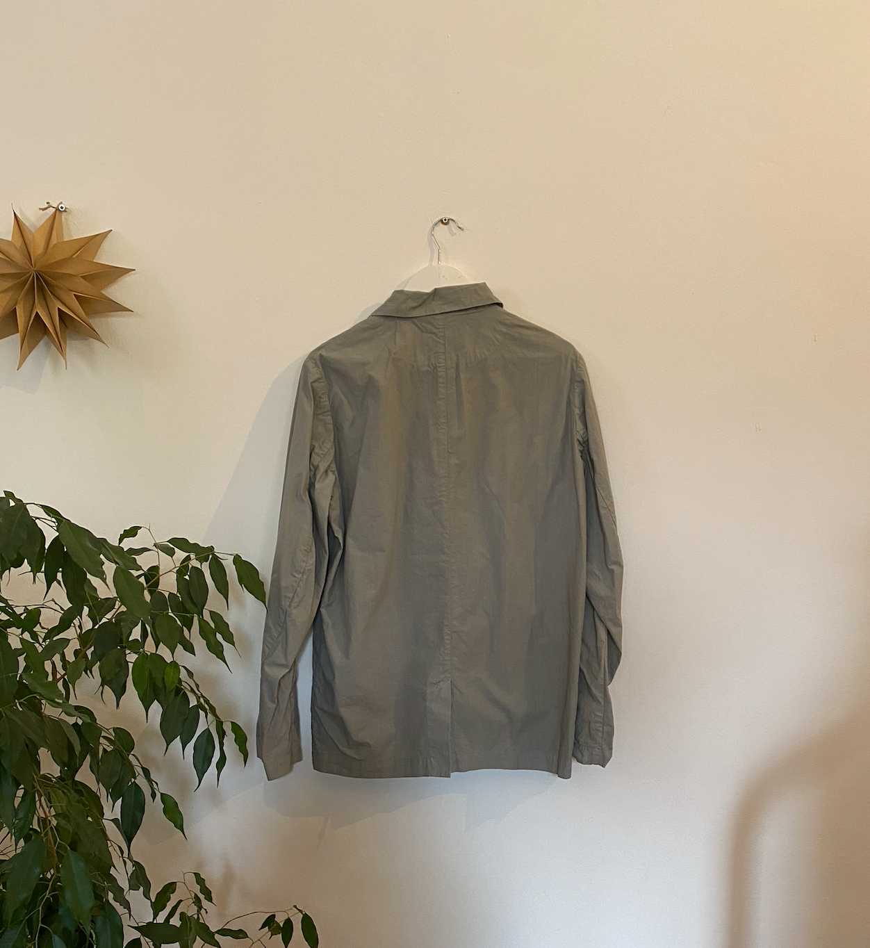 VESTE LALA & H