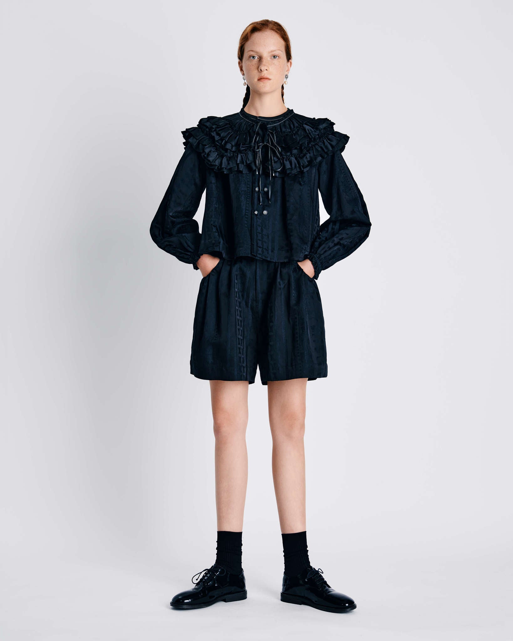 Giselle shirt collar
