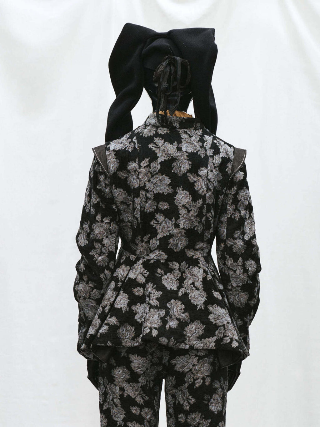 crop back